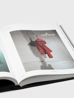 Stone Island: Storia by Angelo Flaccavento 9780847867837