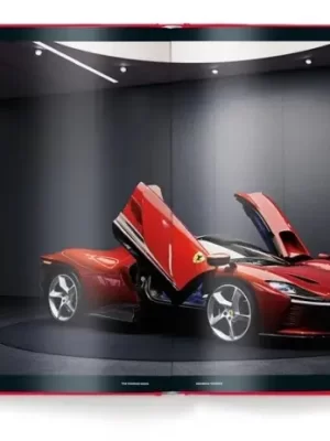 The Ferrari Book 9783961716760