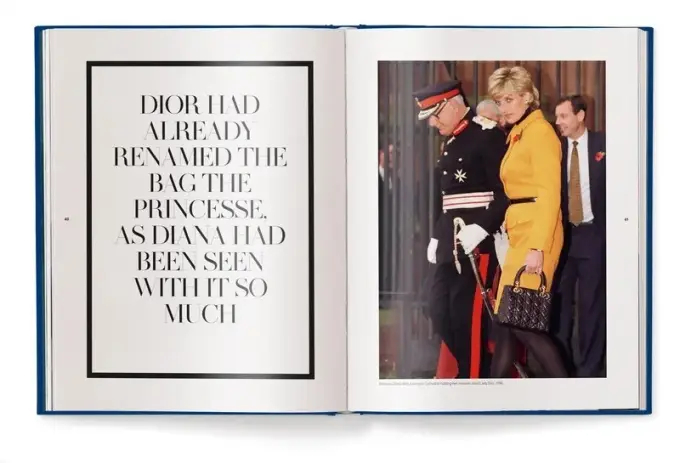 The Ultimate Guide to Dior Bags 9783961717132