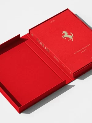 Ferrari - Sculpting Speed Power and Elegance 9788499365596